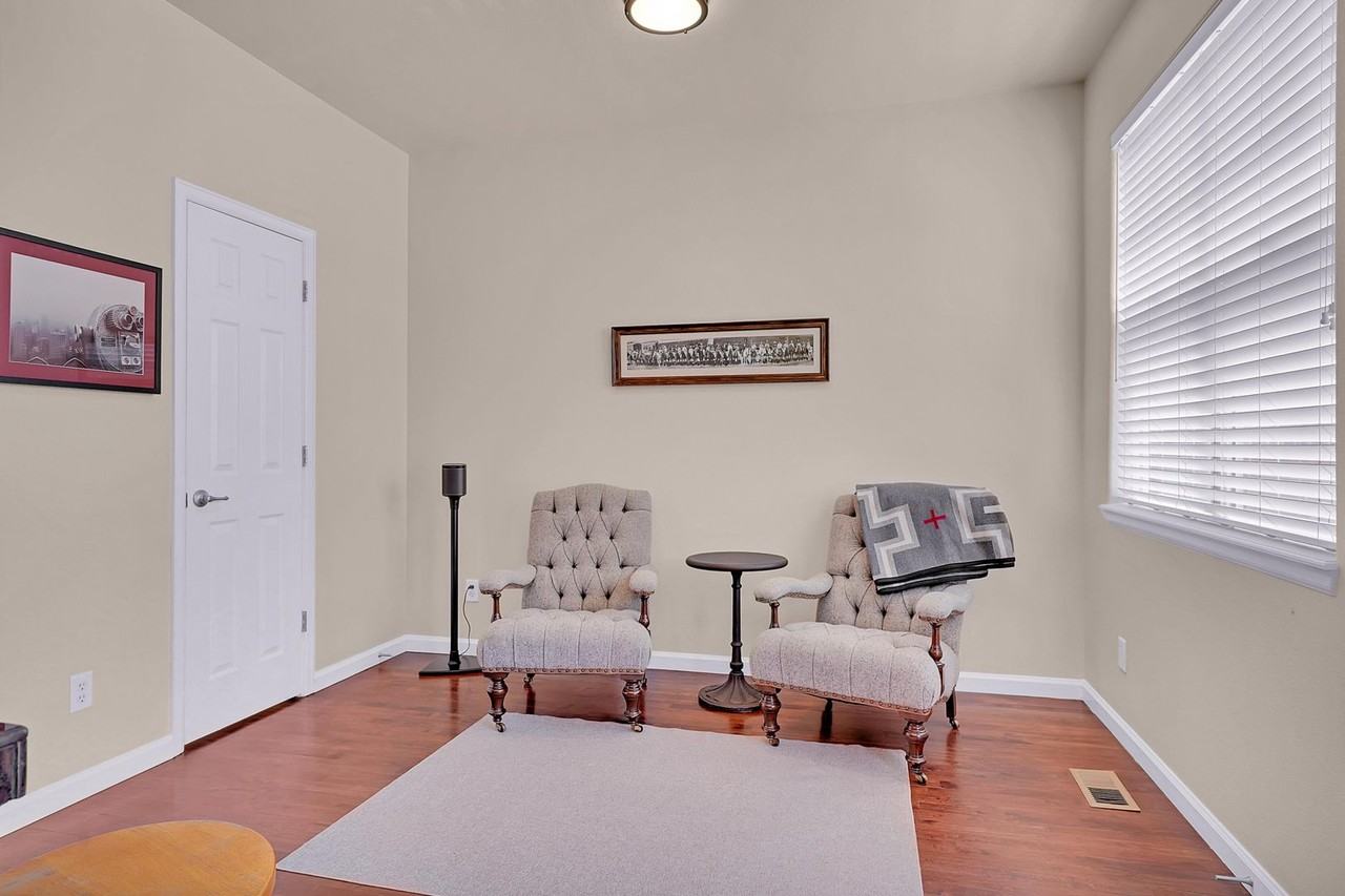 317 E Las Animas St - Photo 6 of 30