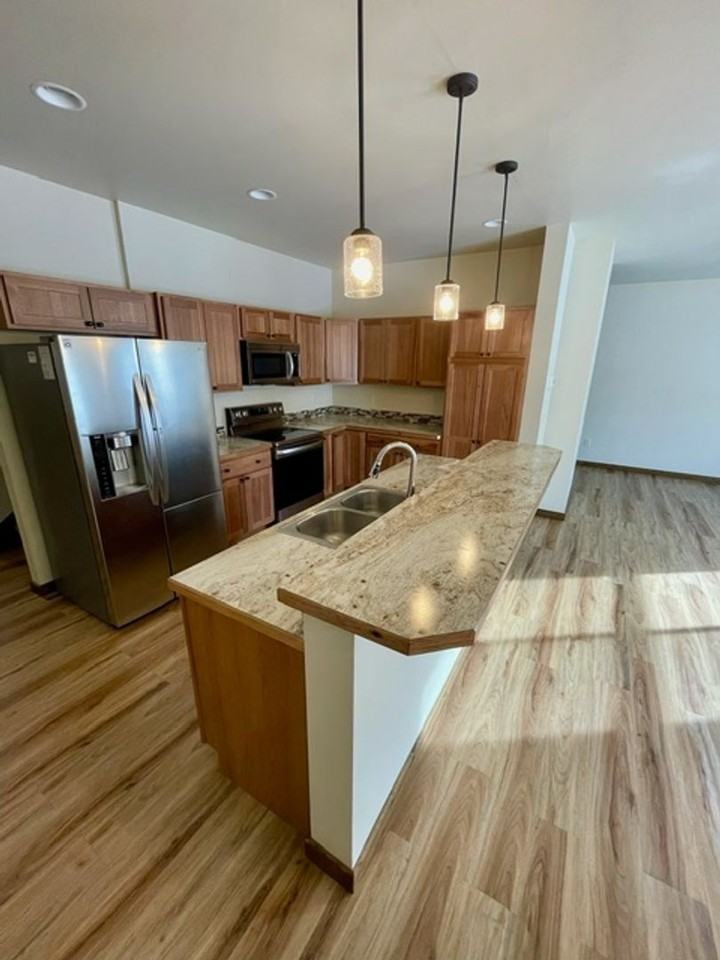 1307 Bunson Ln #C - Photo 5 of 32