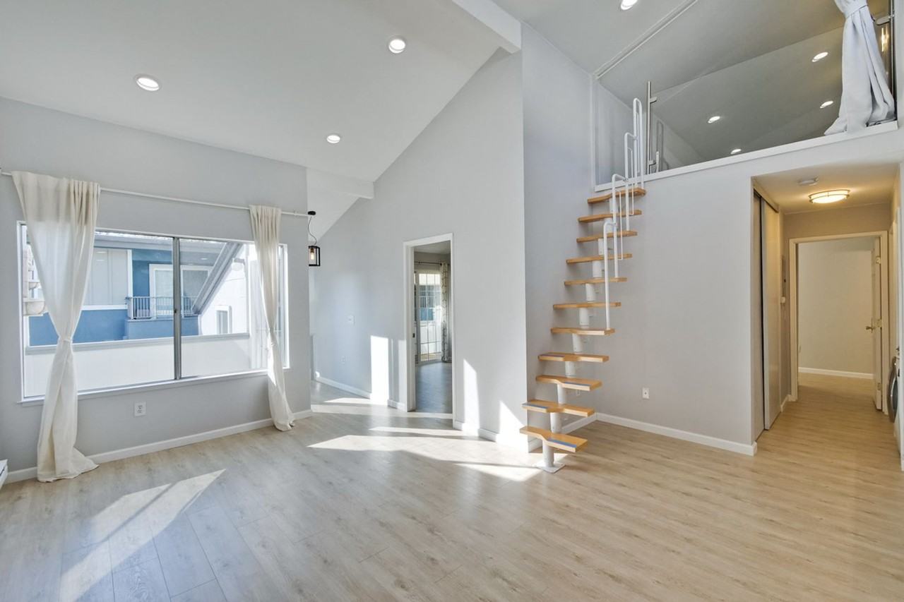 66 Newell Rd - Photo 3 of 21