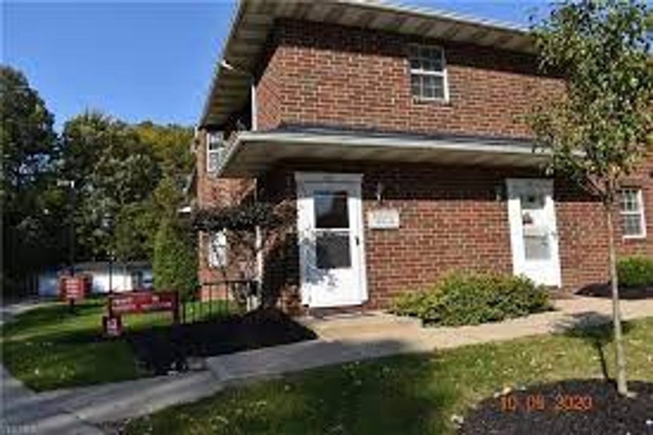 1200 Tollis Pkwy, Broadview Heights, OH 44147 2 Bedroom House for
