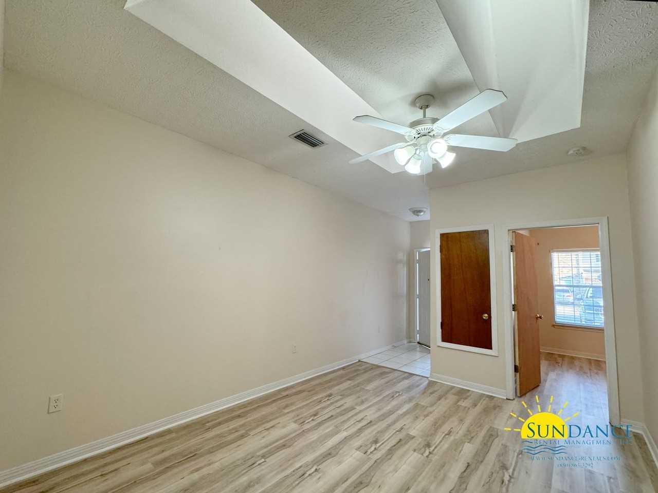 40 Chatelaine Cir Se - Photo 7 of 19