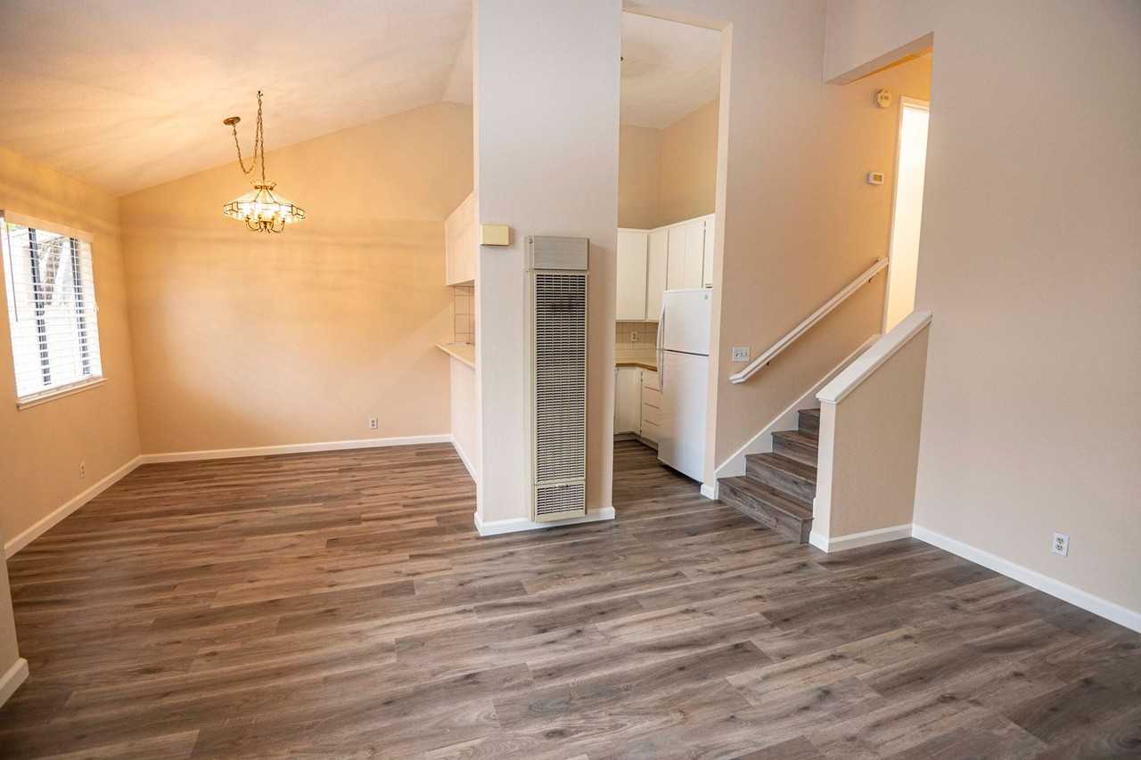 1222 Coyote Creek Ct - Photo 2 of 21