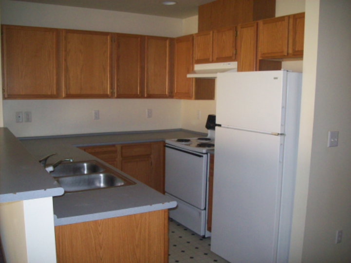 1349 Varsity Pl - Photo 2 of 5