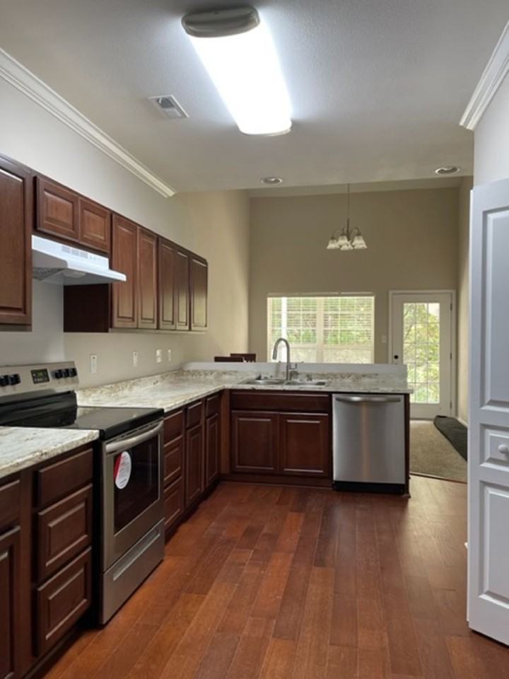 10766 Carpenter Run Lane - Photo 2 of 11