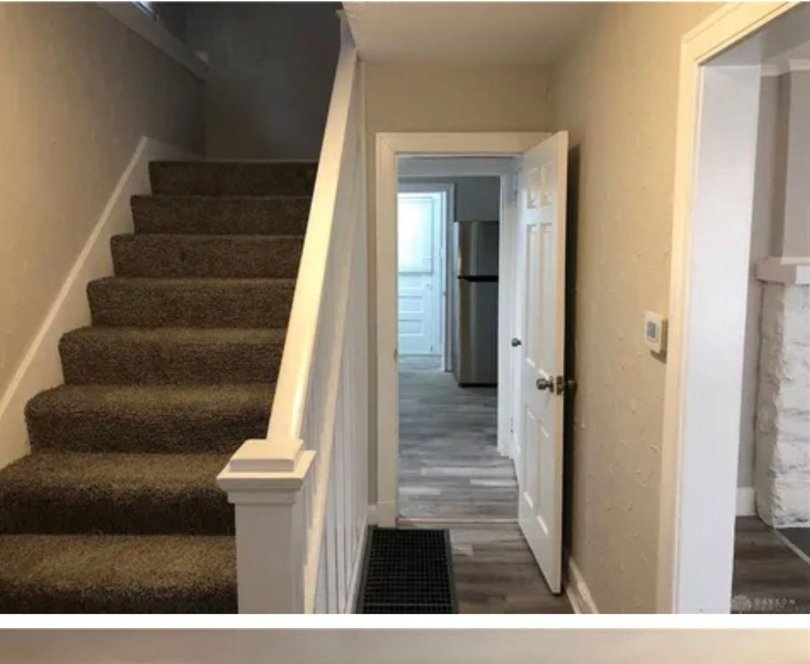 1430 Cory Dr - Photo 2 of 34