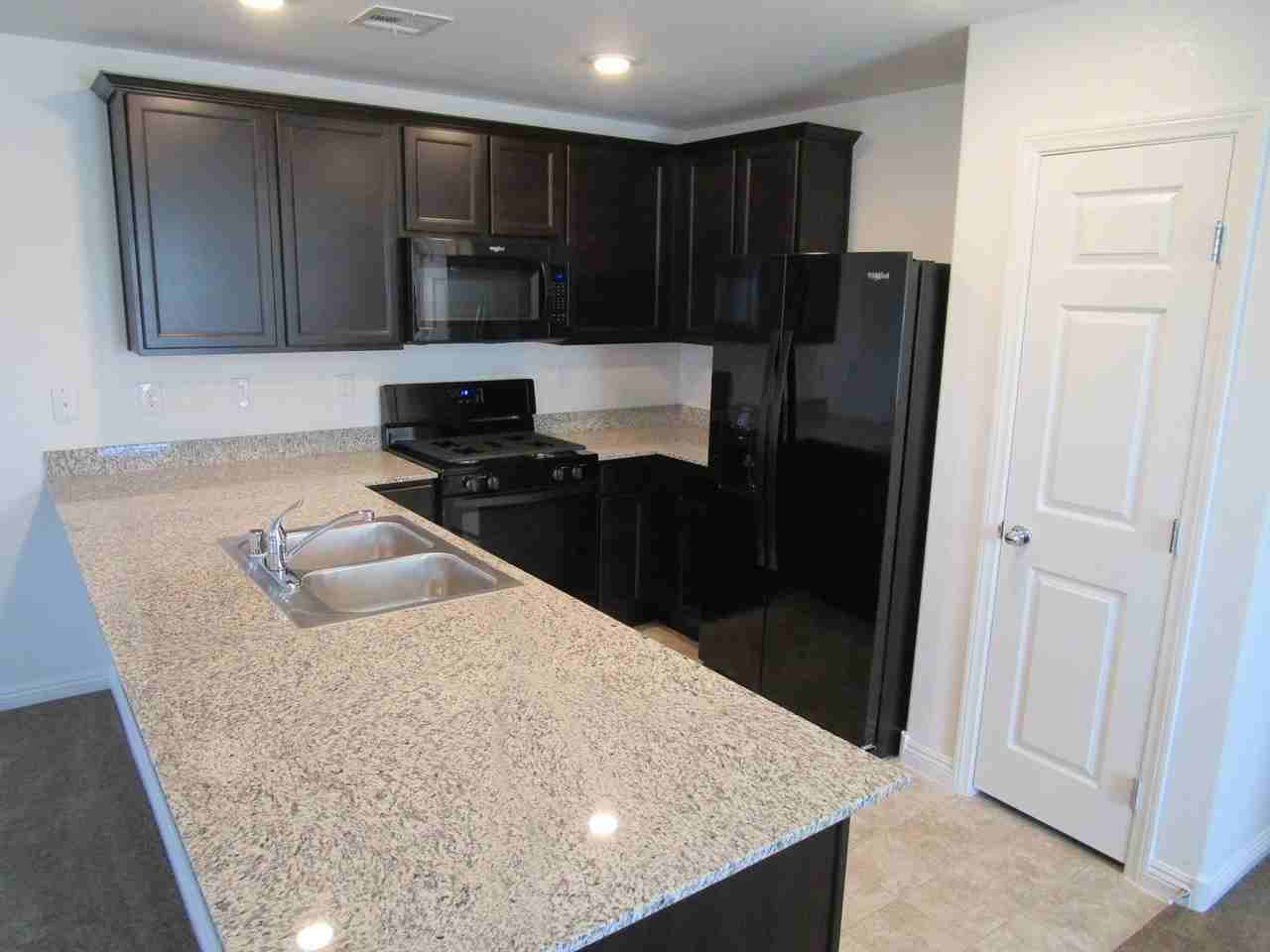 4625 Townwall St - Photo 3 of 12