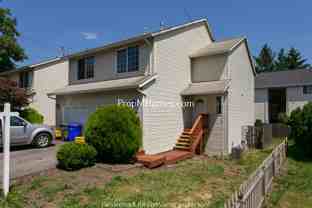 2516 Se 103rd Ave - Photo 1 of 1