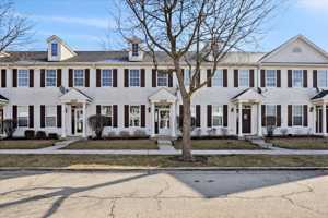 featured image of 2435 Georgetown Cir