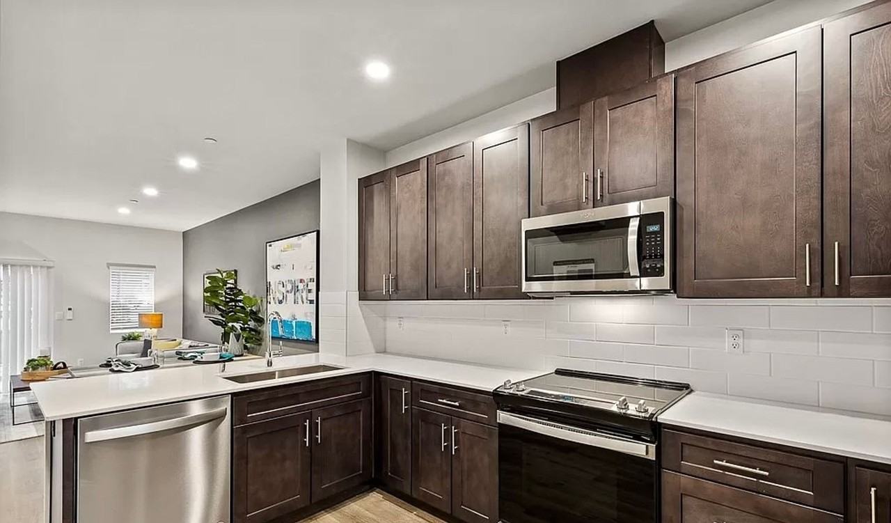 1820 201st Pl Se #B4 - Photo 7 of 17