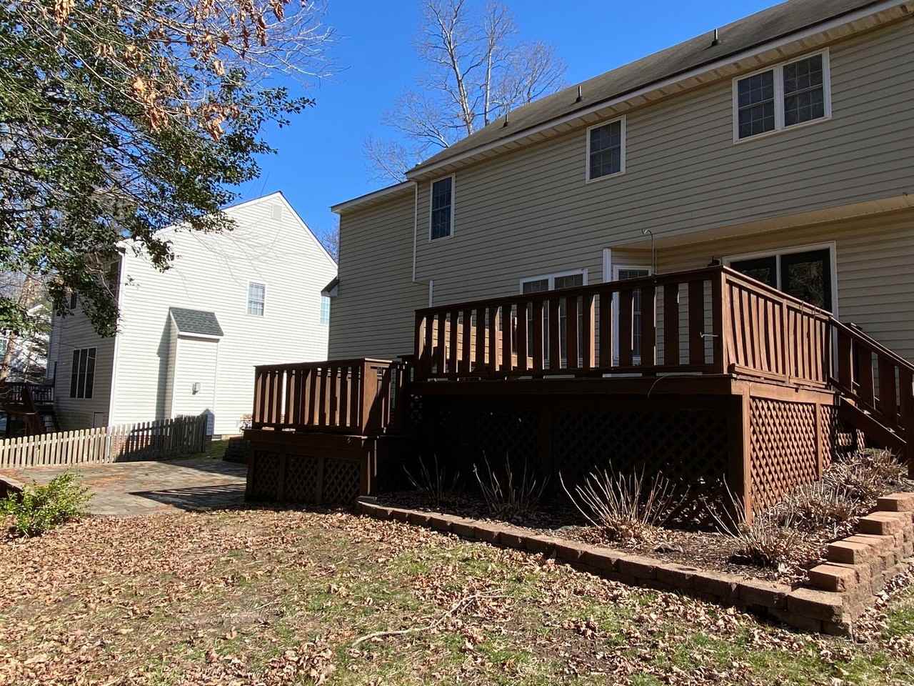 8209 Angela Nicole Ln - Photo 3 of 27