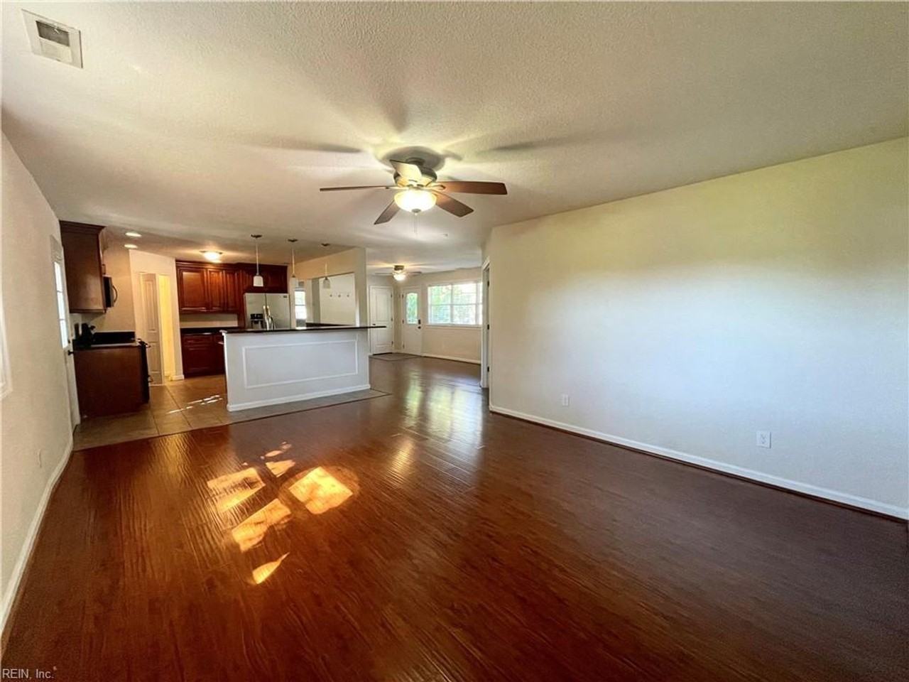 1075 Kenya Ln - Photo 6 of 15