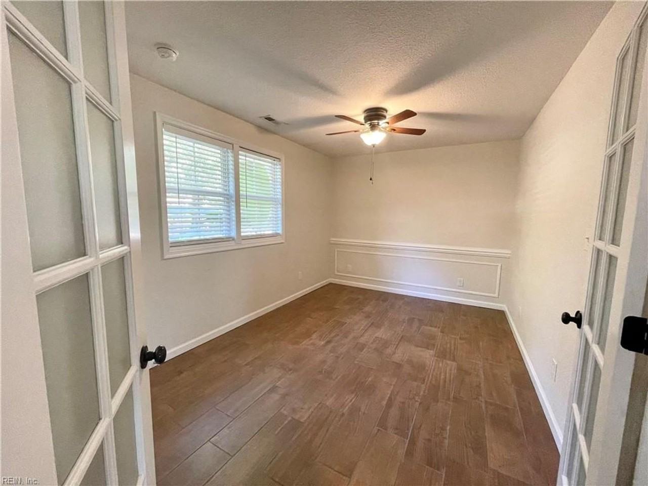 1075 Kenya Ln - Photo 7 of 15
