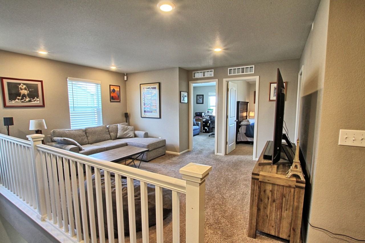 3752 Happyheart Way - Photo 6 of 21