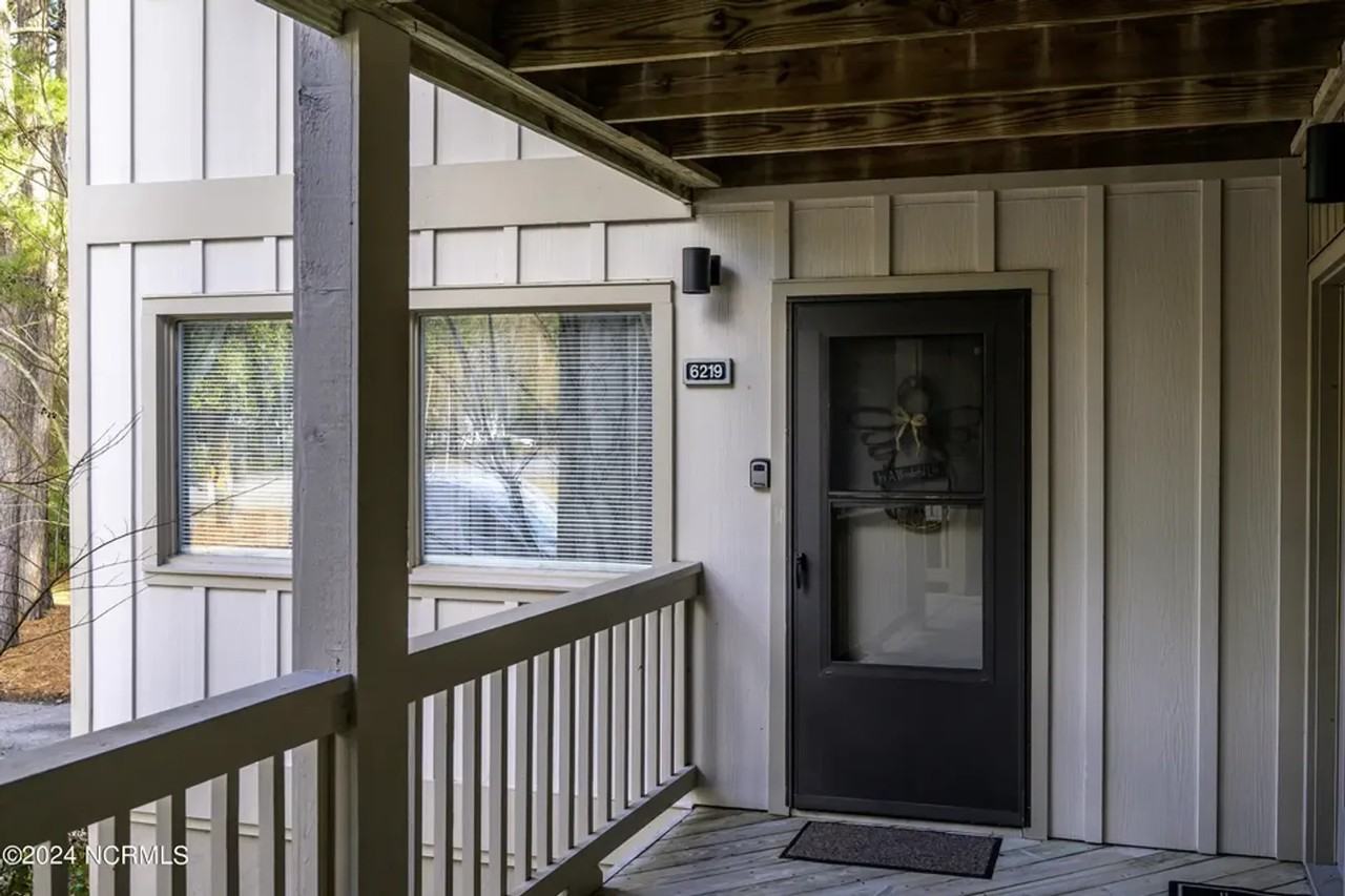 6219 Harbourside Dr #6219 - Photo 4 of 37