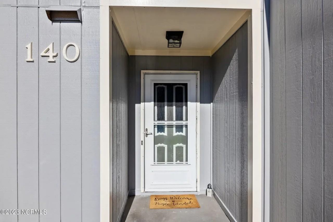 140 Quarterdeck Townes - Photo 3 of 18