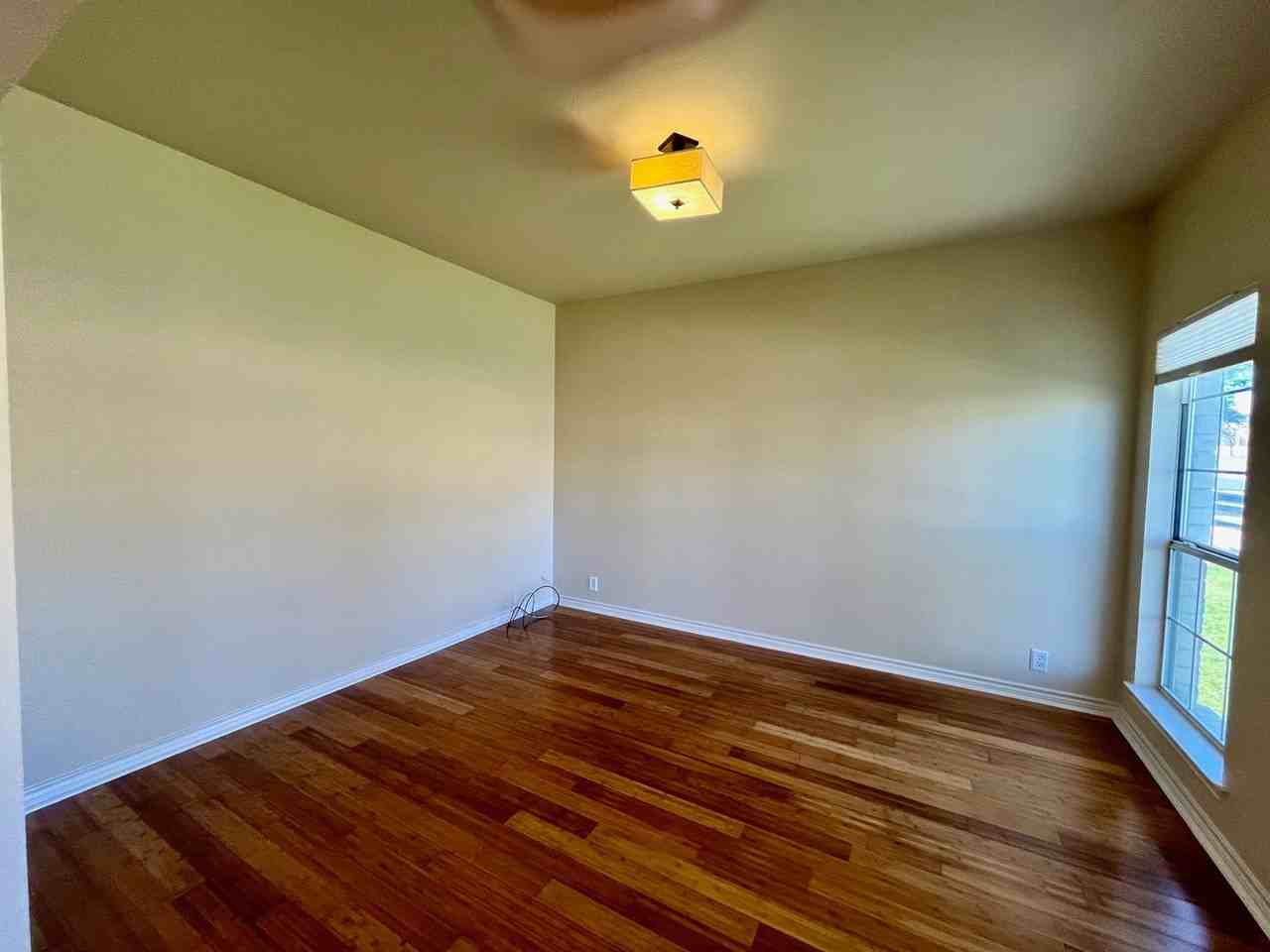 7100 Misty Ridge Dr - Photo 5 of 33