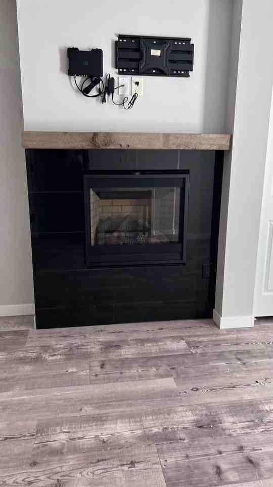 100 3rd St #9 - Photo 6 of 19
