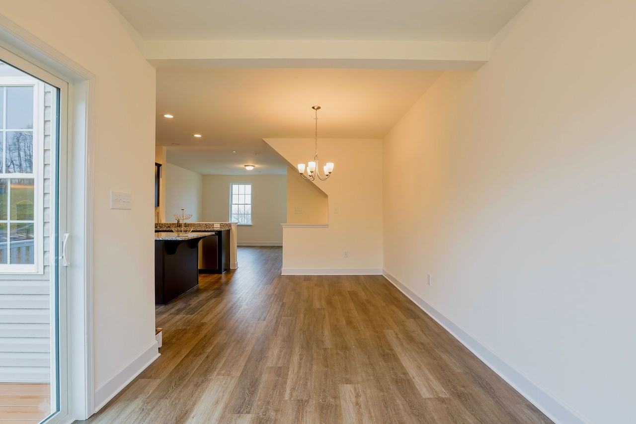 223 Holstein Dr - Photo 5 of 16