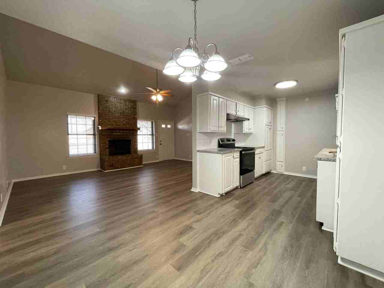 206 S Nolan River Rd #13 - Photo 5 of 21