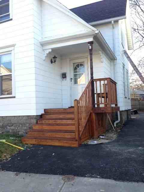 403 Benton St - Photo 3 of 29