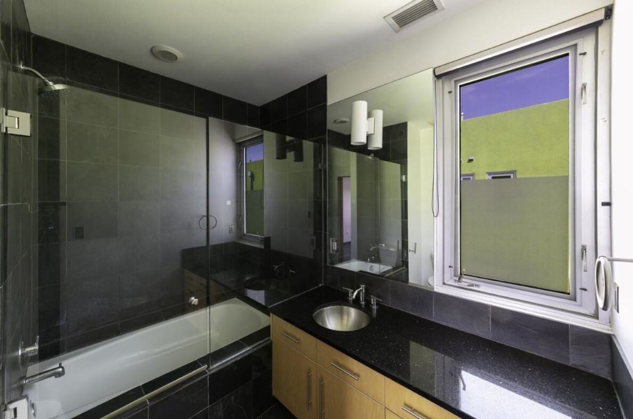 Silver Avenue Southwest - Photo 4 of 14