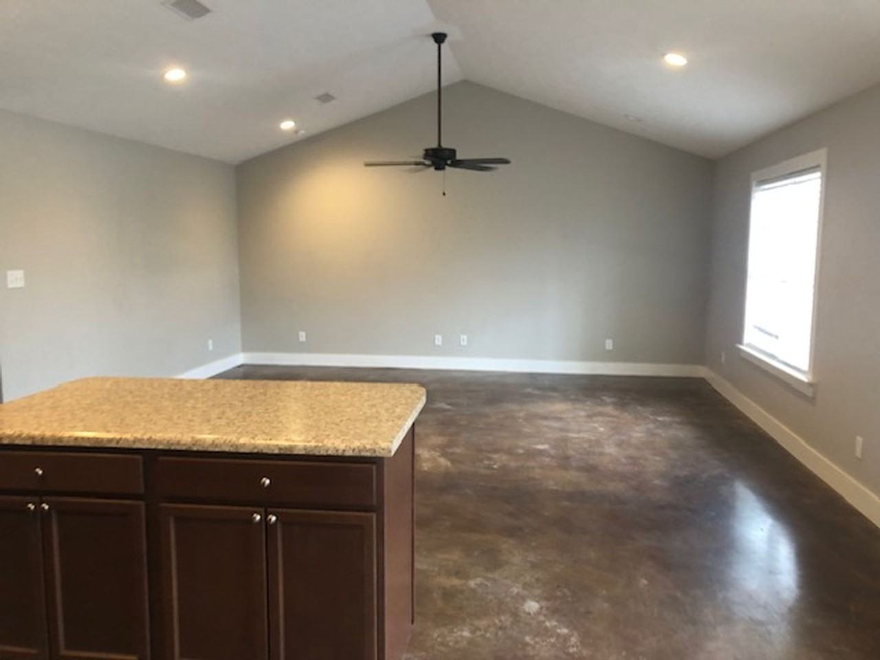 1143A Highway 9 S - Photo 3 of 10