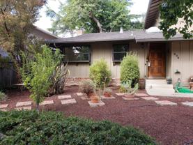 634 Stanford Dr - Photo 1 of 1