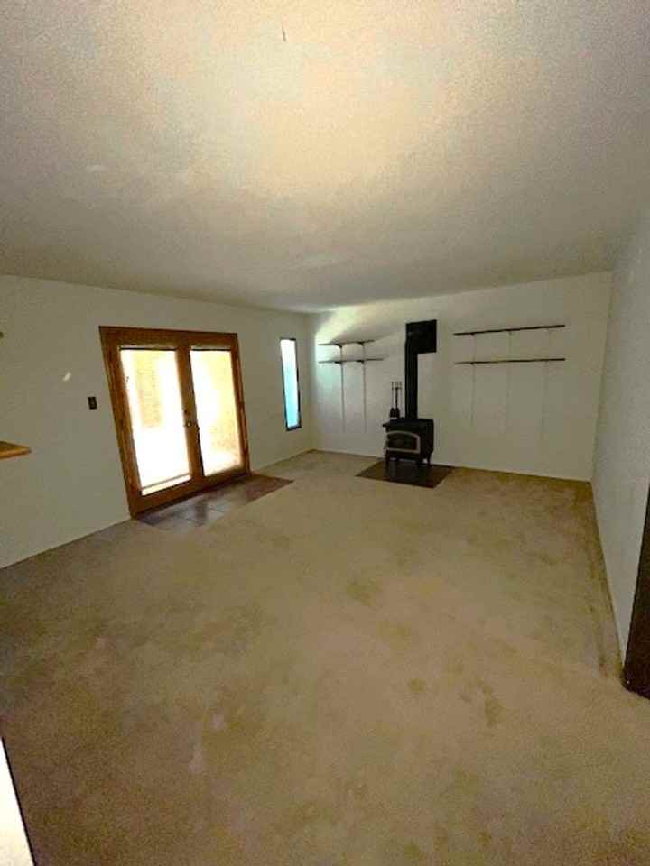 634 Stanford Dr - Photo 7 of 13