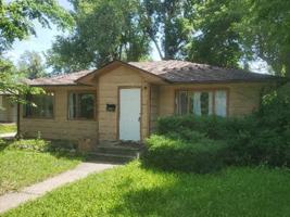 featured image of 648 S Washington Ave