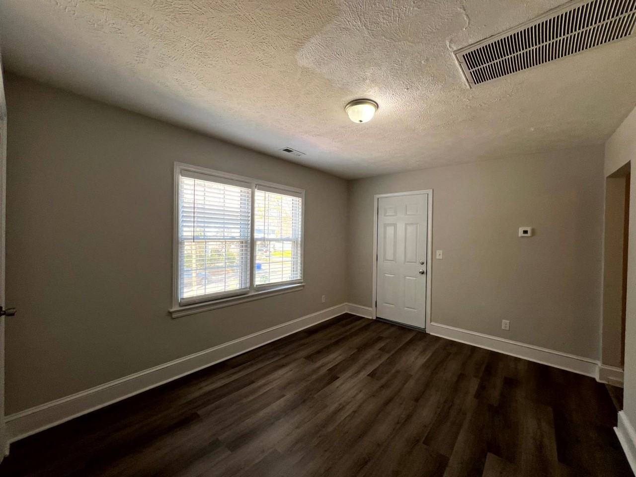 222D Woodrow St - Photo 2 of 10