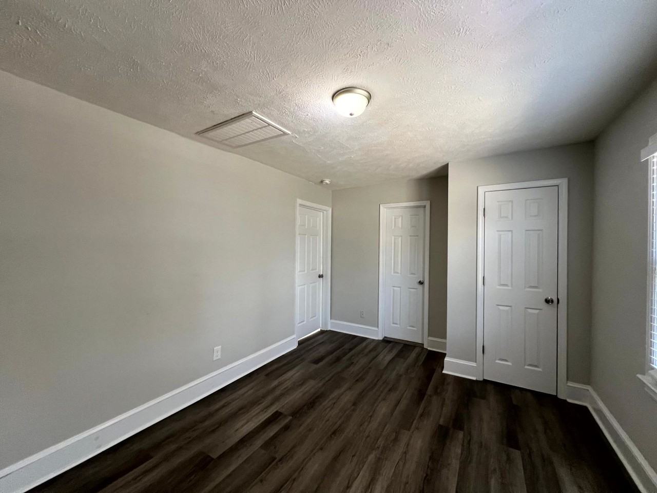 222D Woodrow St - Photo 3 of 10