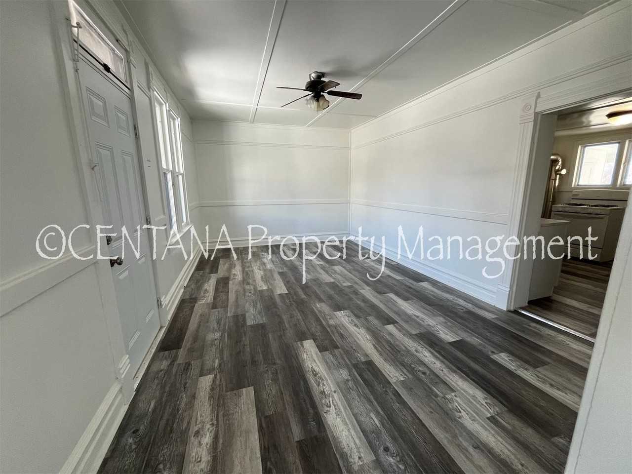 1017 Utah Ave - Photo 2 of 10