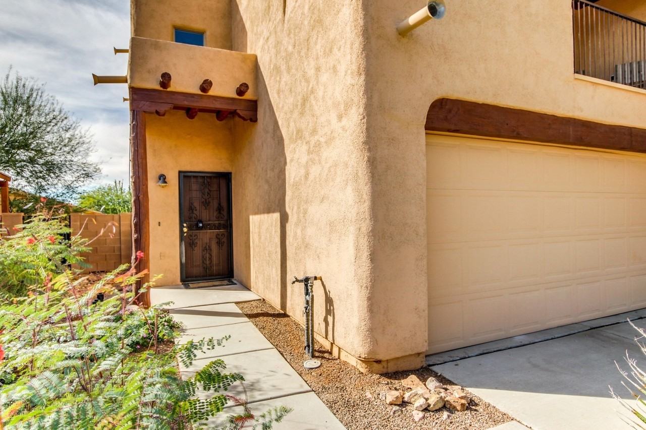 6790 S Avenida Del Abrazo - Photo 3 of 25