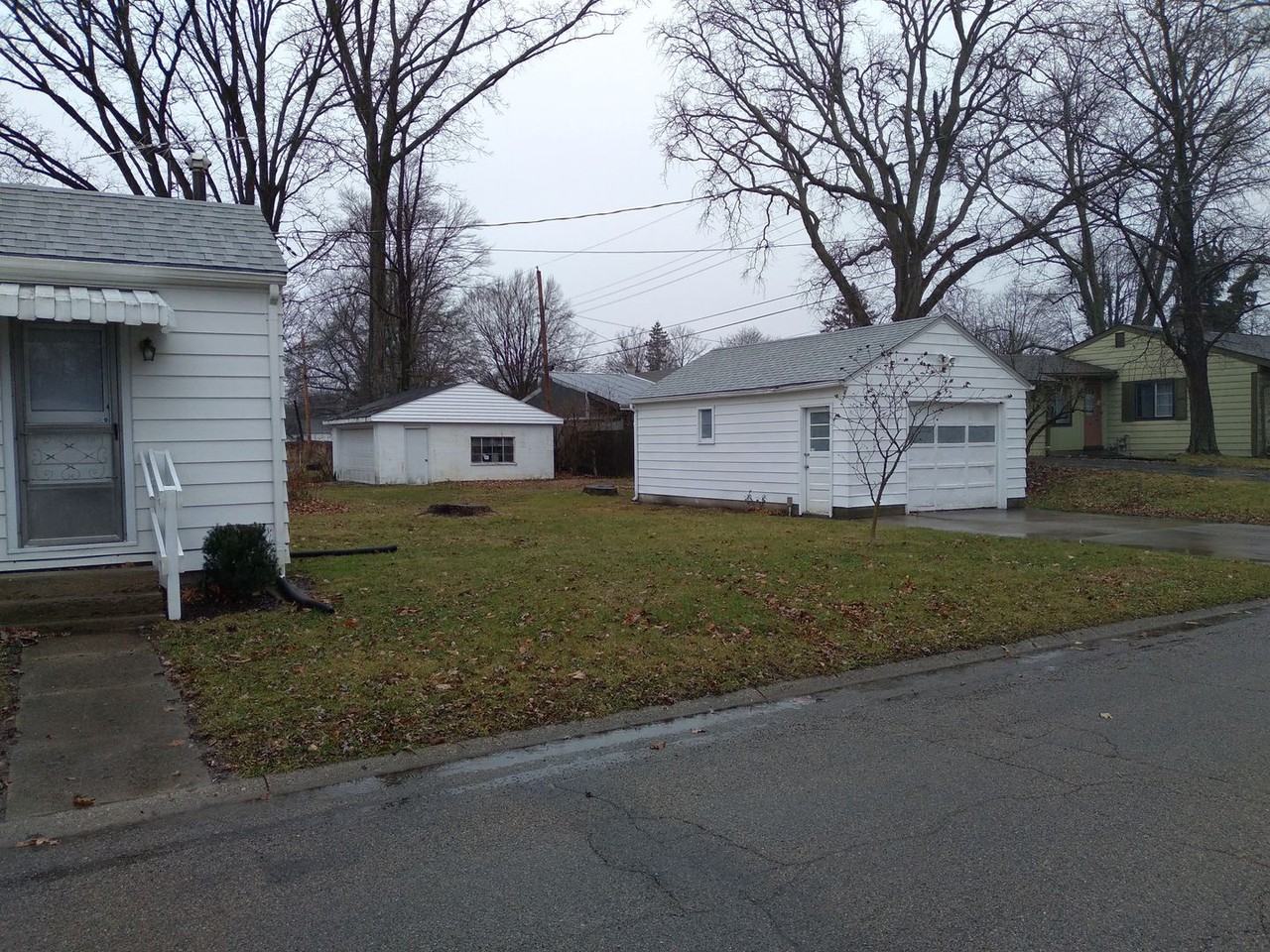 3000 W Devon Rd - Photo 2 of 20