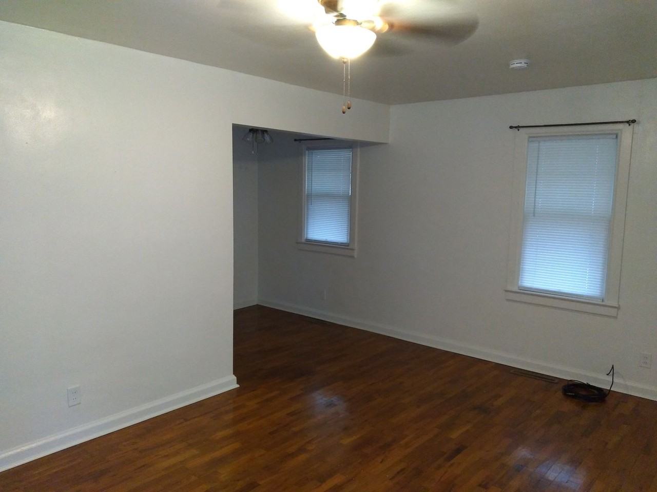 3000 W Devon Rd - Photo 3 of 20