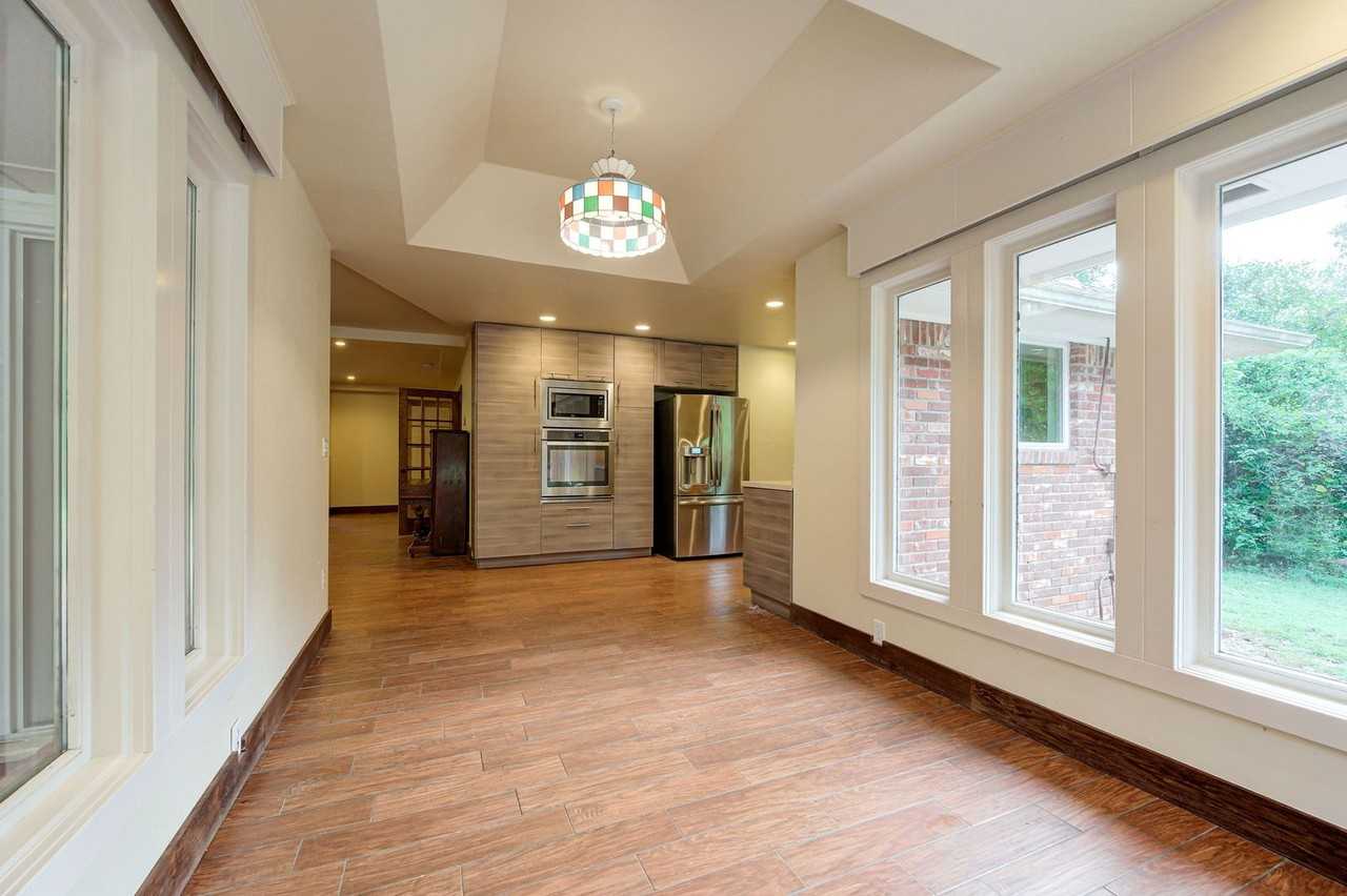 2429 Cedar Oak Dr - Photo 7 of 50
