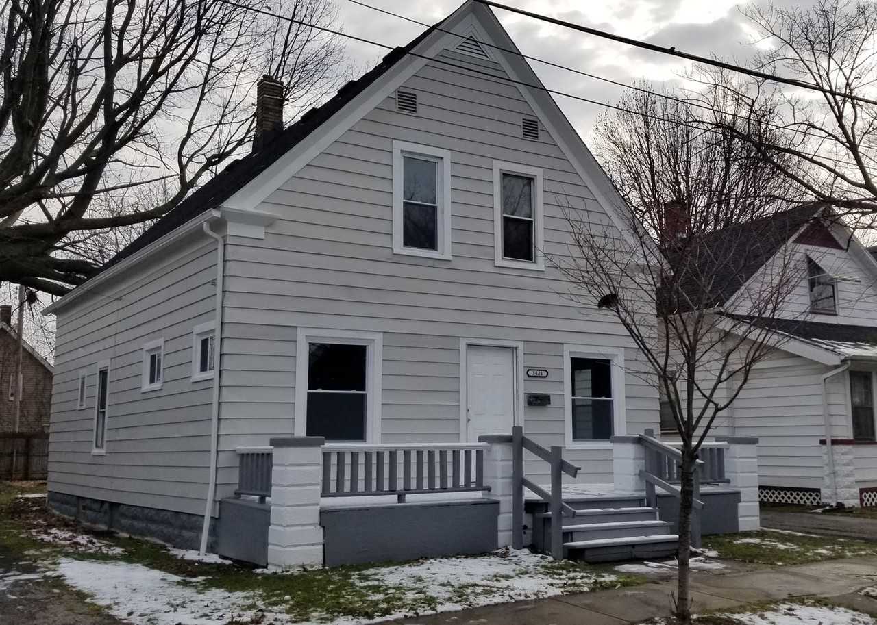 3421 W 60th St - Photo 2 of 50