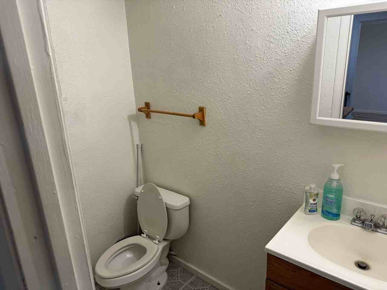 831 Buschmann Rd - Photo 6 of 7