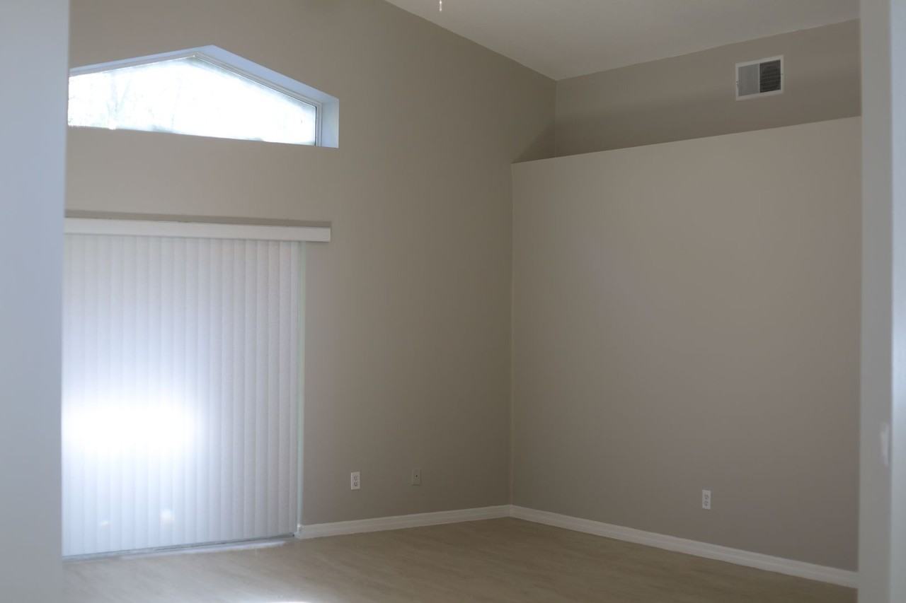 9048 Fort Jefferson Blvd - Photo 3 of 25