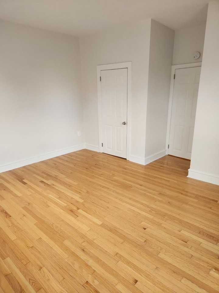 113 Walnut Ave - Photo 2 of 18