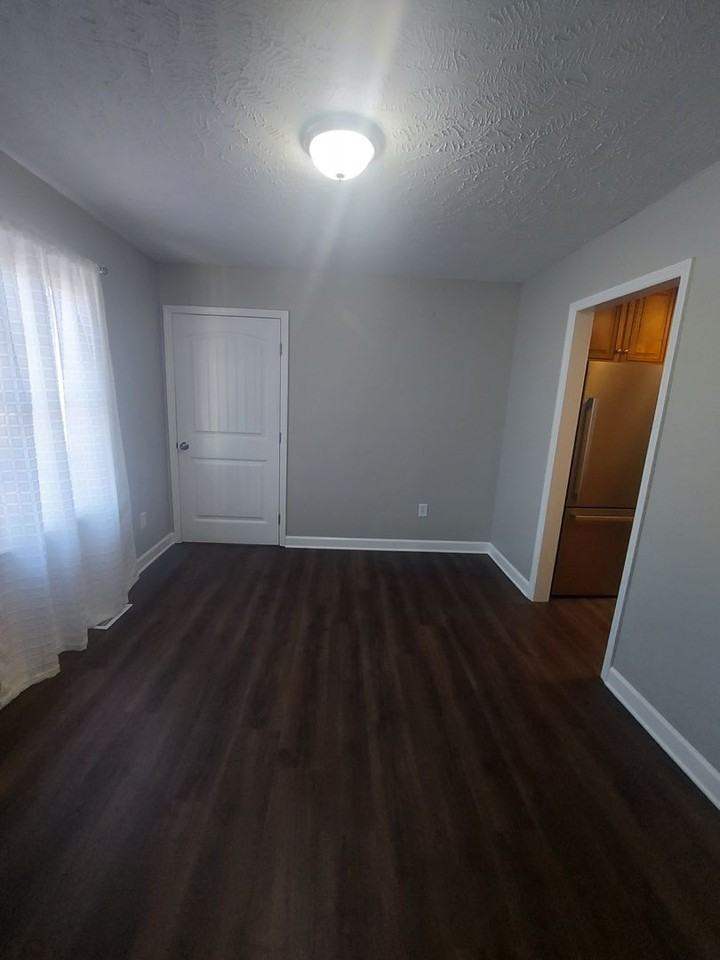 116 Ham Rd - Photo 4 of 21