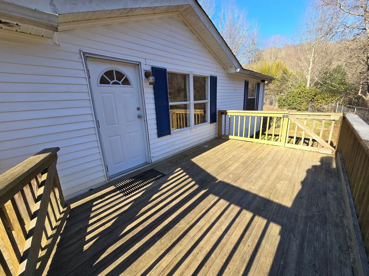 303 Baldwin Gap Rd - Photo 2 of 22