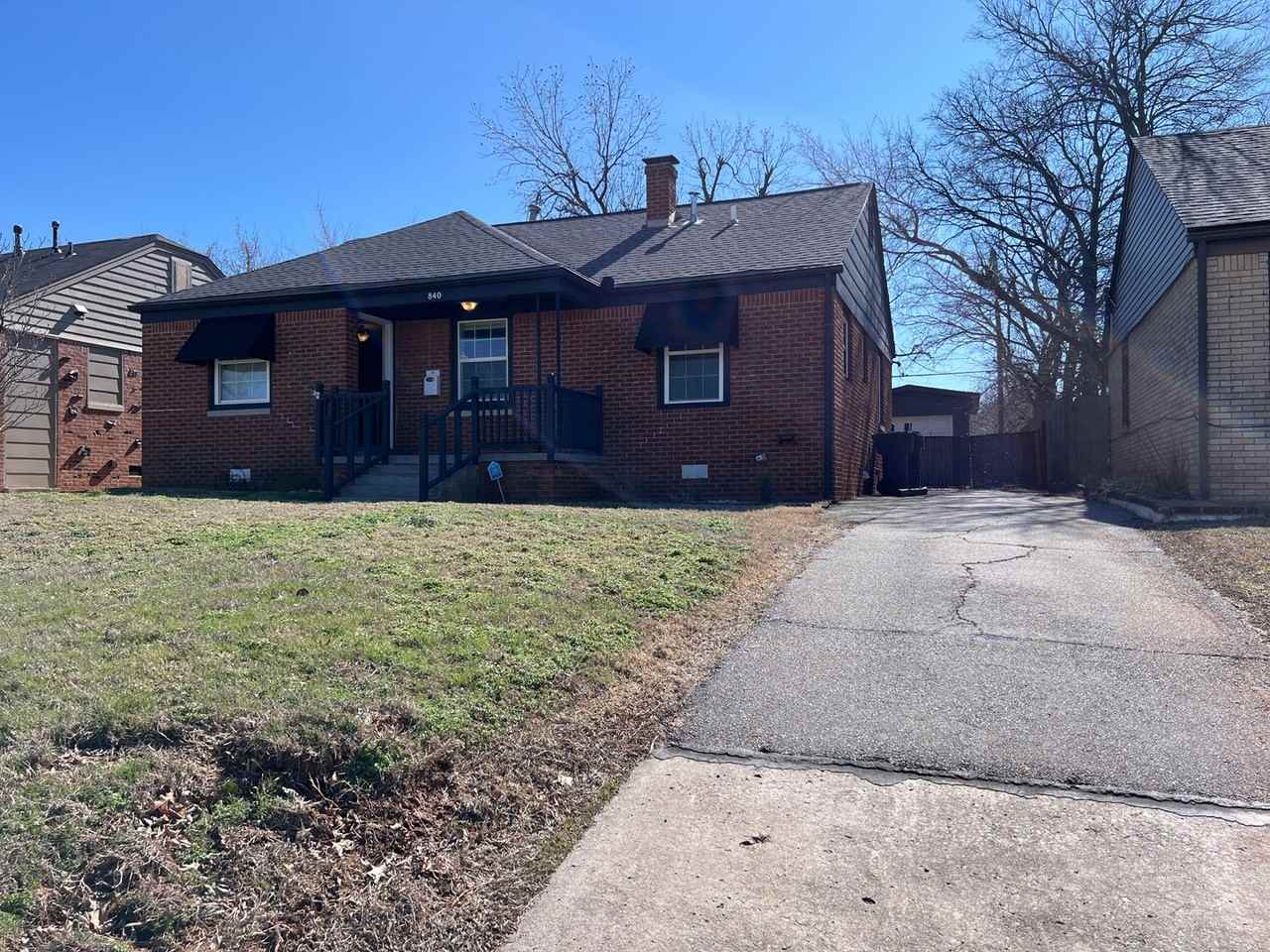 840 Nw 46th St - Photo 2 of 31