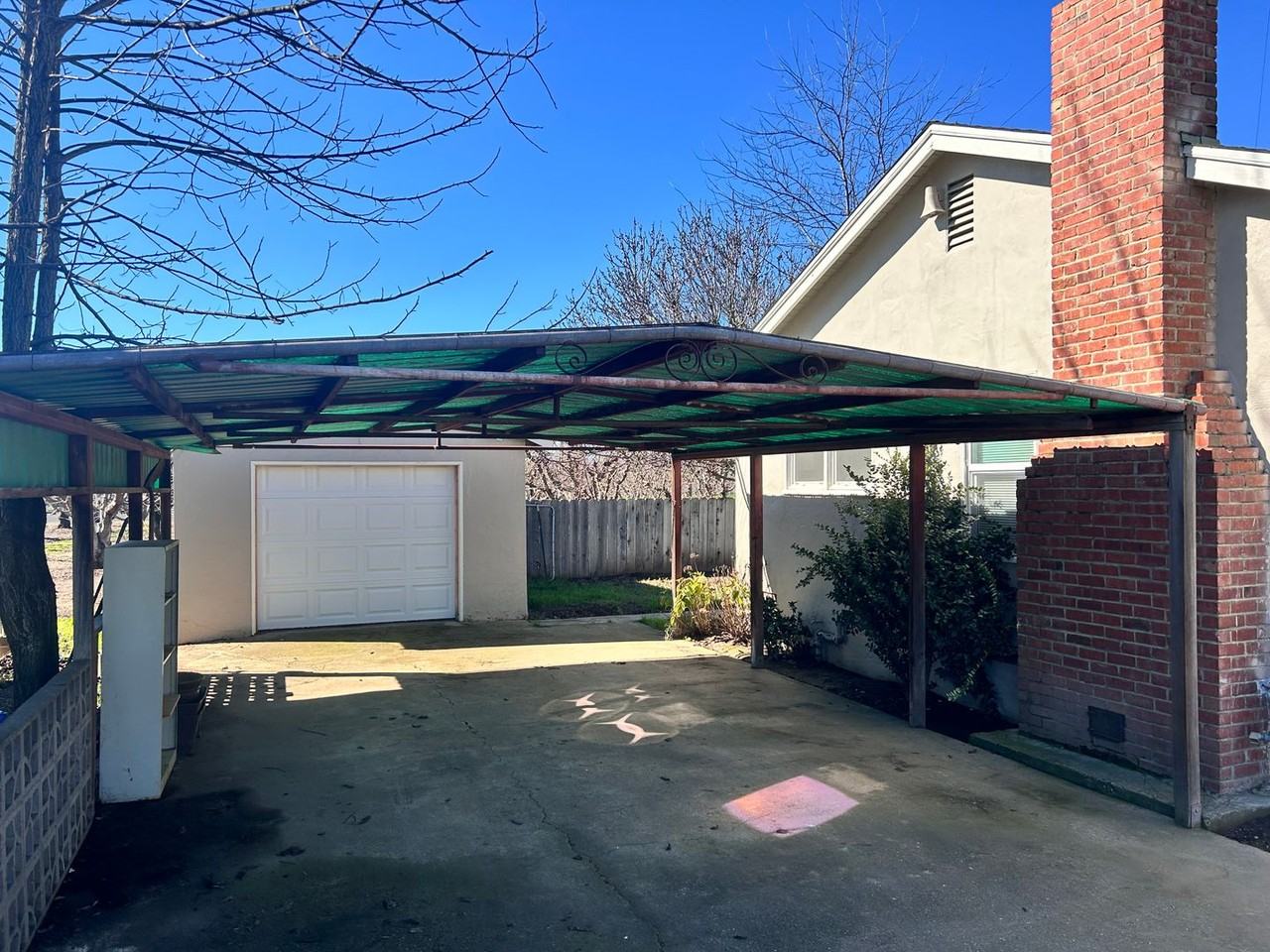 3053 N Arata Rd - Photo 3 of 22