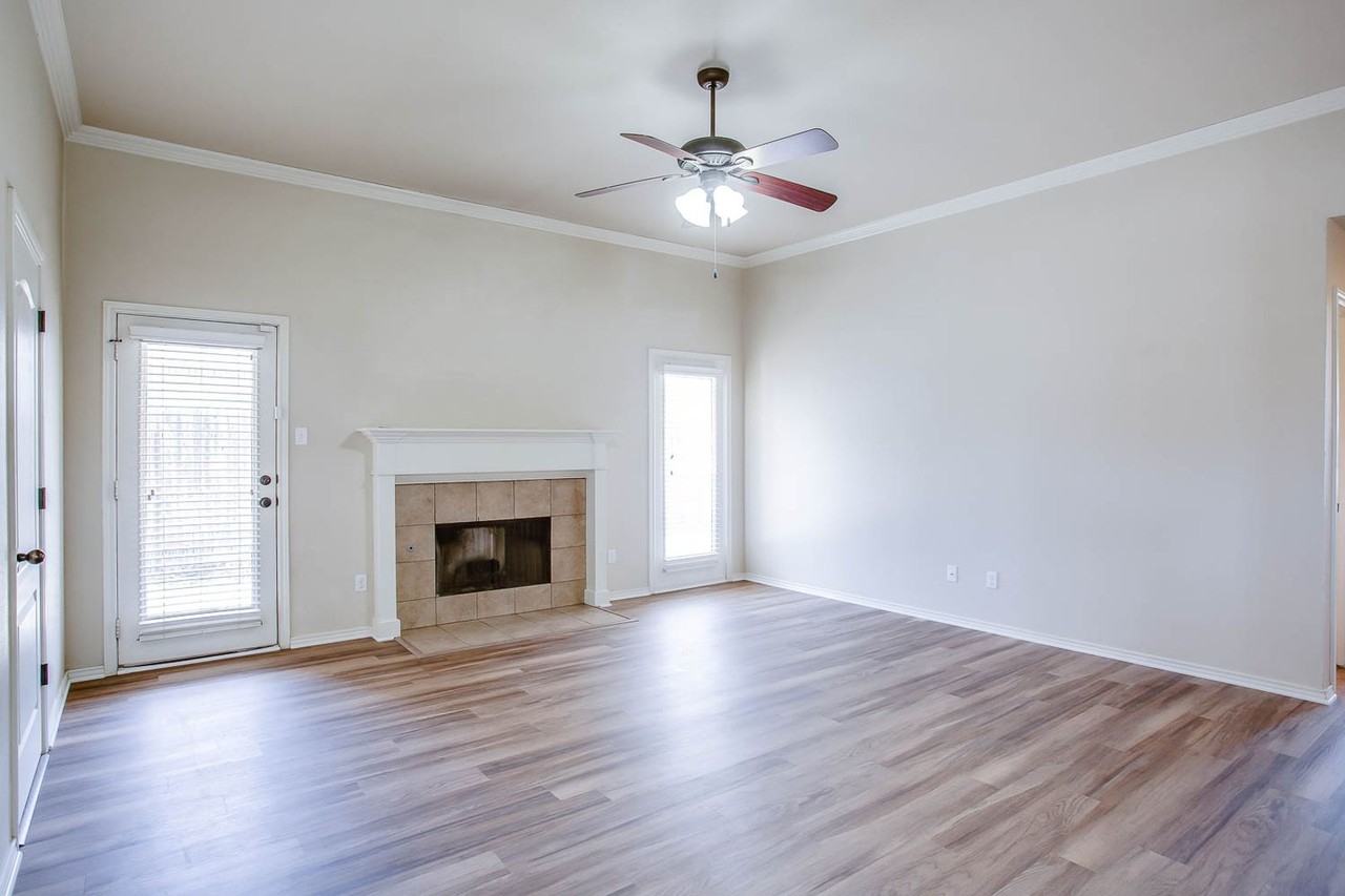 2020 87th St - Photo 3 of 16