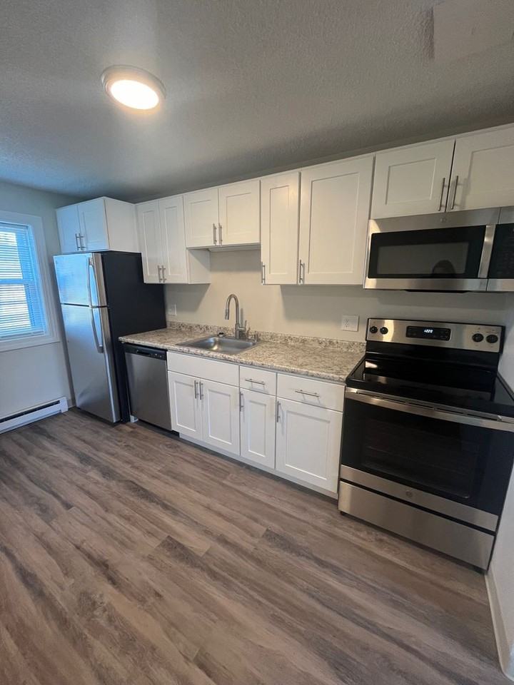 19 Otter Brook Cir #13 - Photo 4 of 10