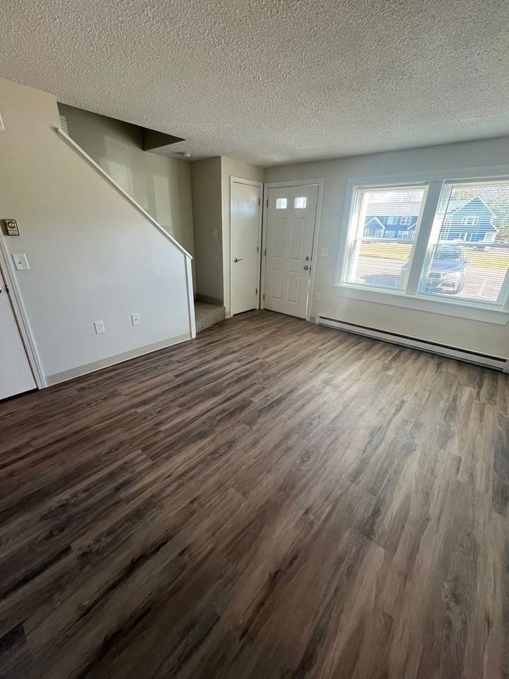 19 Otter Brook Cir #13 - Photo 6 of 10