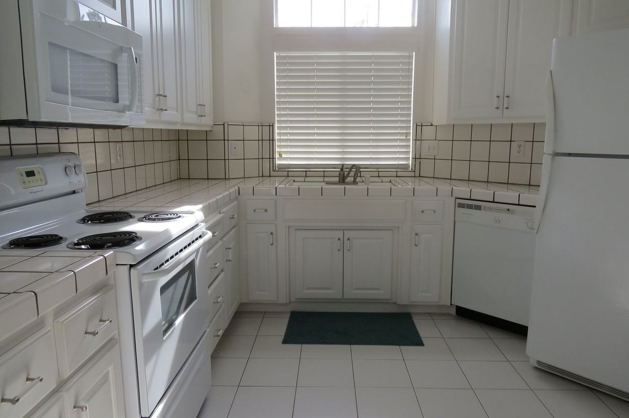 4013 Copper Penny Ct - Photo 3 of 15