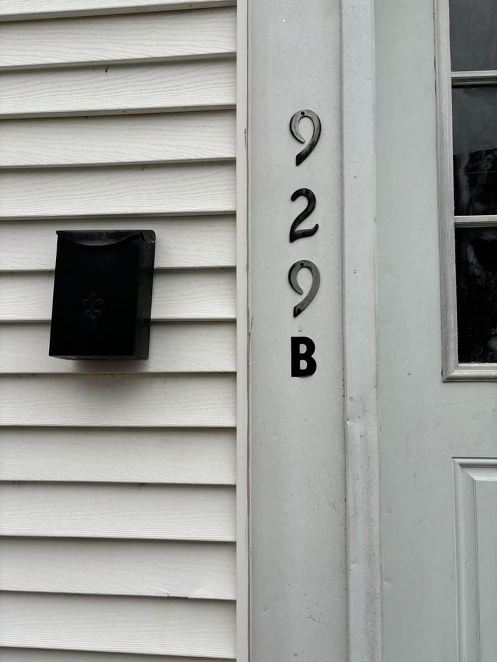 929 Stanley Ave - Photo 2 of 14