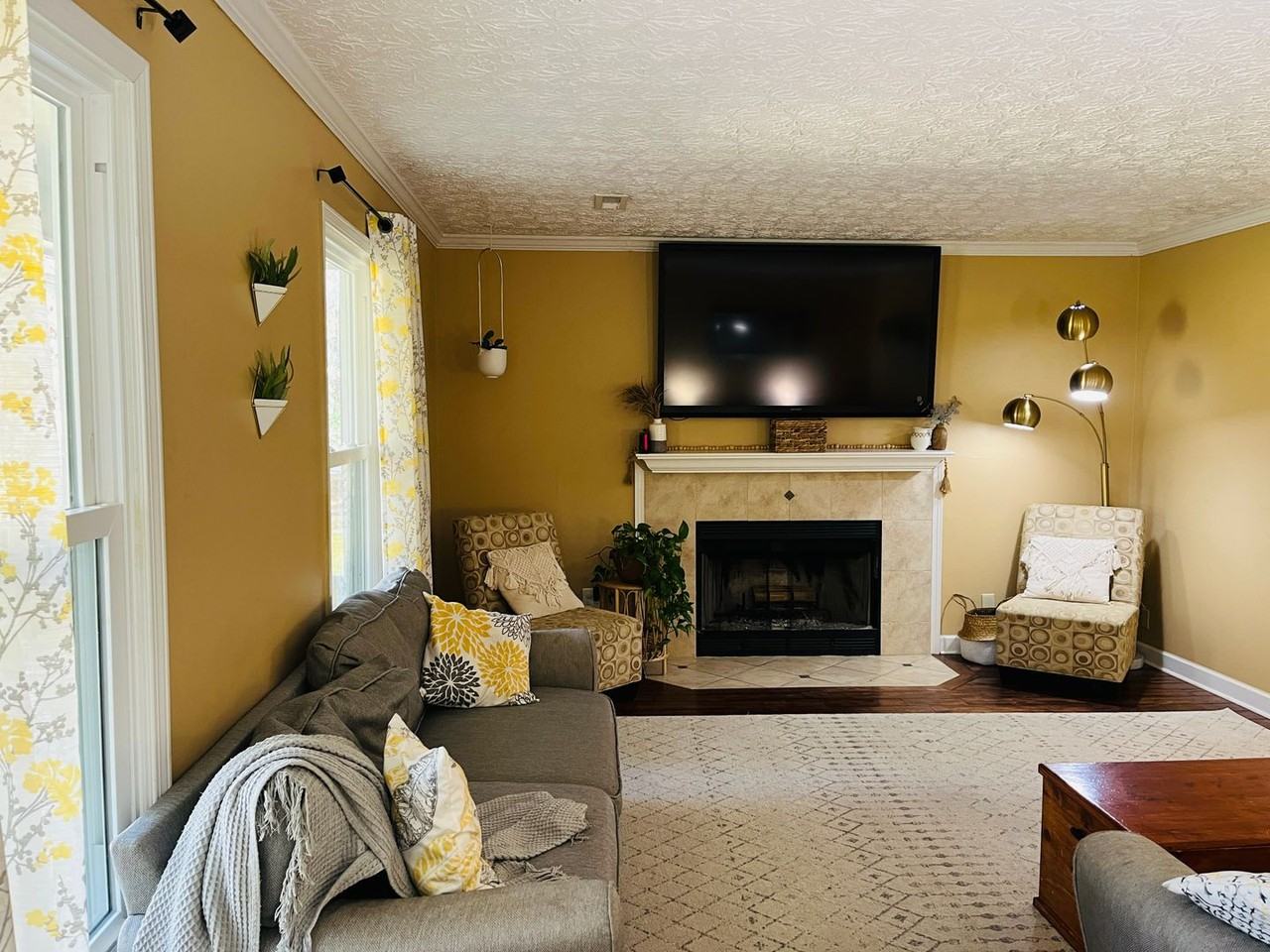 112 Magnolia Dr - Photo 3 of 43